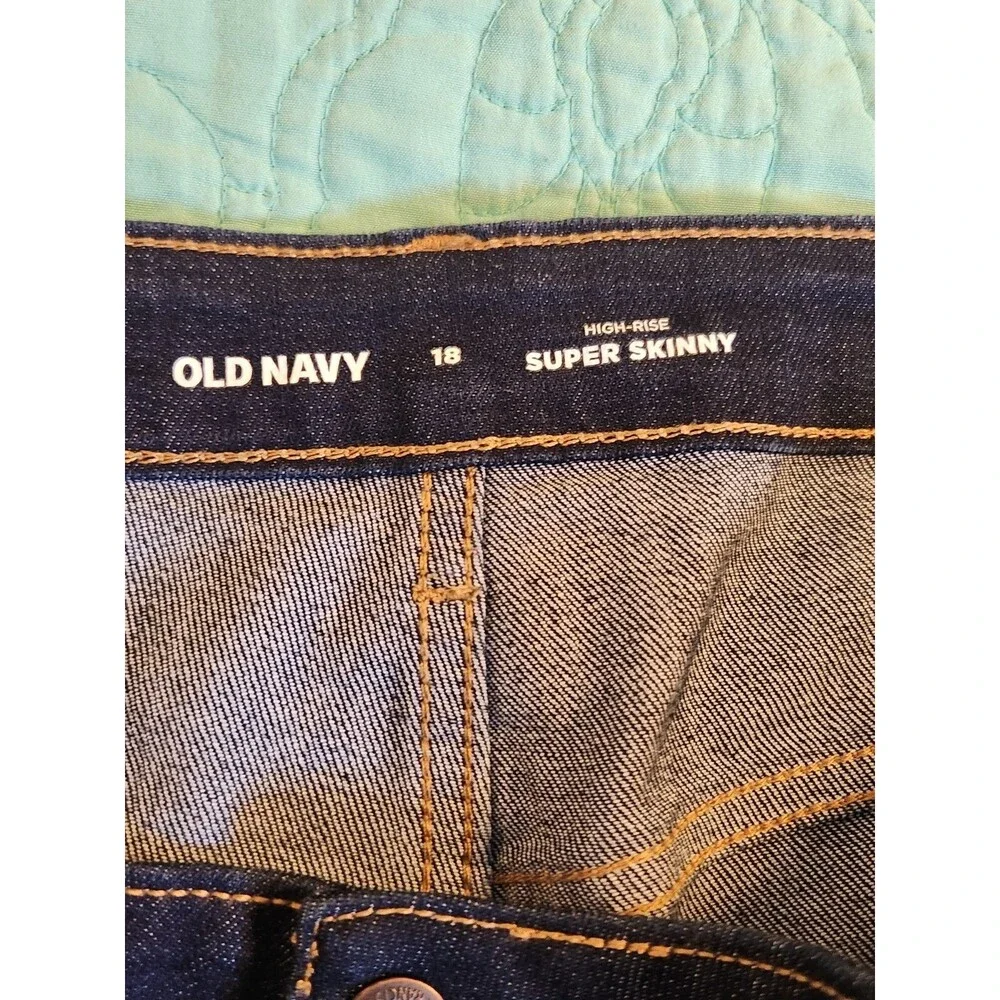 Old Navy Women's Size 18 High- Rise Super‎ Skinny Dark Wash Jeans